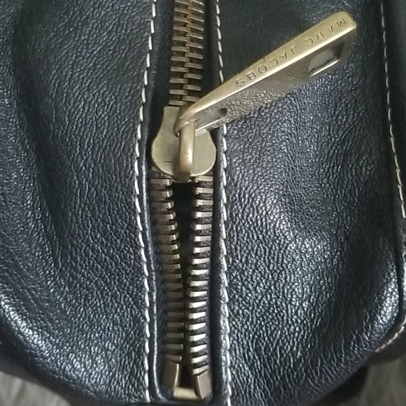 Marc Jacobs Leather Handbag - Picture 8 of 16